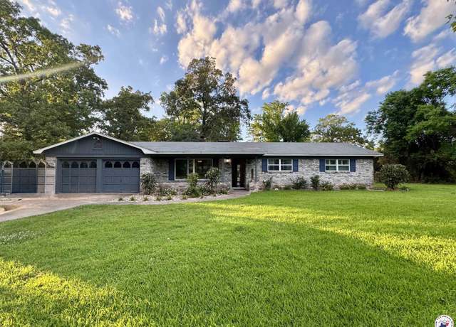 Property at 5902 Sleepy Holw, Texarkana, TX 75503, 3 beds, 2 baths