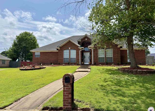 Property at 33 Williams Cir, Wake Village, TX 75501, 3 beds, 2 baths