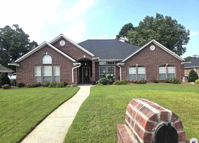 Property at 6133 Timberwood Ln, Texarkana, AR 71854, 4 beds, 2 baths