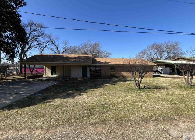 Property at 601 Bowie St, Maud, TX 75567, 2 beds, 2 baths