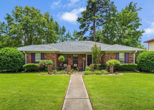 Property at 201 Larkspur Ln, Wake Village, TX 75501, 3 beds, 2 baths