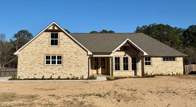 Photo of 24 Silverhill Dr, Texarkana, TX 75503