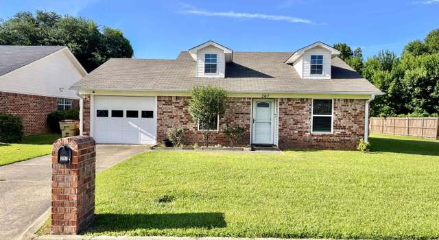 Photo of 207 Wilder Dr, Hooks, TX 75561