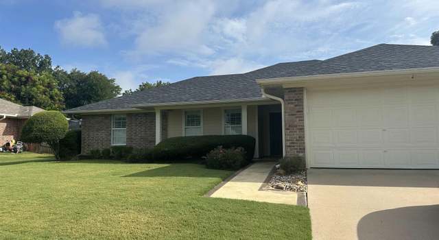 Photo of 607 Harris Dr, Nash, TX 75569