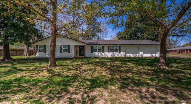 Photo of 400 W Douglas, Jefferson, TX 75657