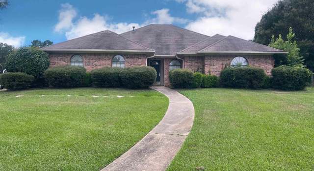 Photo of 305 Phillip’s Cir, Wake Village, TX 75501