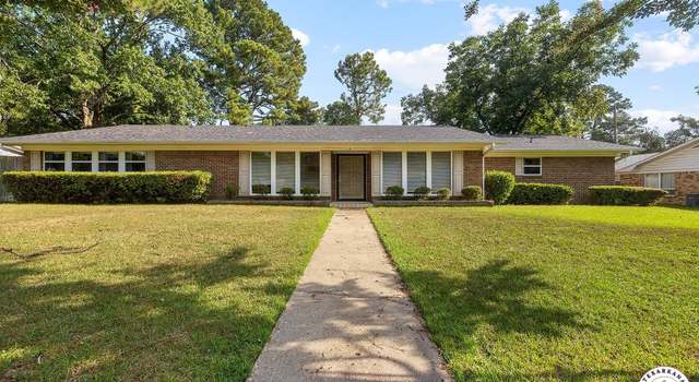 Photo of 3 Blackfriar Rd, Texarkana, TX 75503