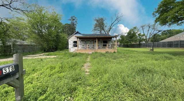 Photo of 313 N West St, Atlanta, TX 75551