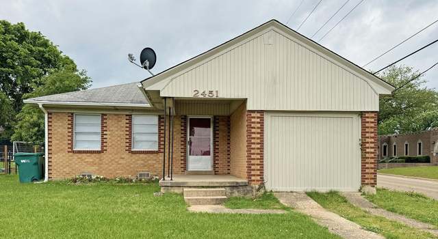 Photo of 2451 Oaklawn Dr, Texarkana, TX 75501