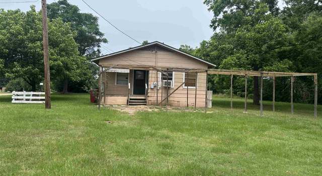 Photo of 810 Muldrew St, Queen City, TX 75572