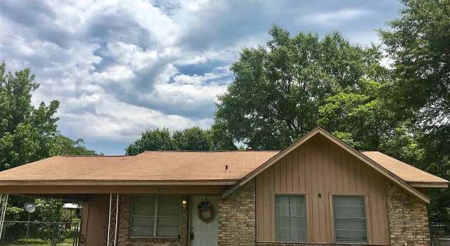 Photo of 904 Becky St, Queen City, TX 75572