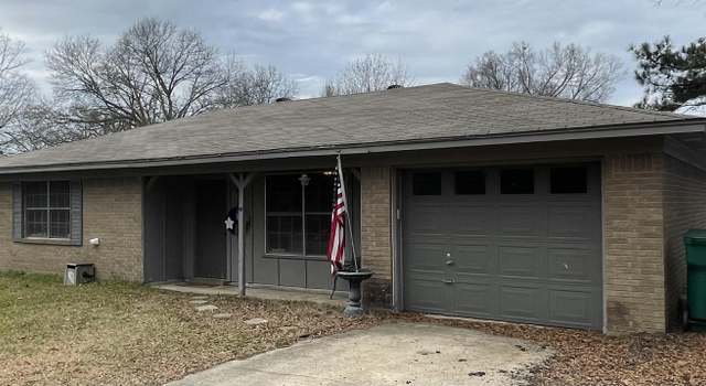 Photo of 104 Smith St, New Boston, TX 75570