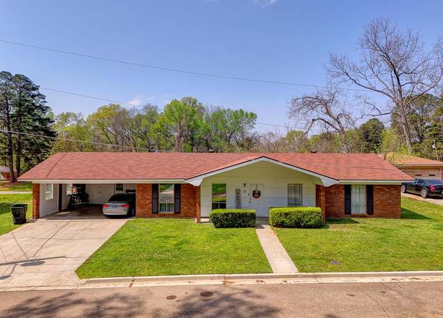 Property at 10 Pine Ridge Rd, Vicksburg, MS 39180, 4 beds, 2 baths