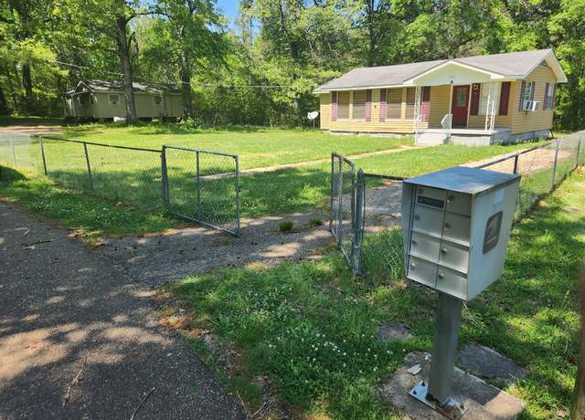 Property at 1015 Hubert Ln, MS 39083, 2 beds, 1 bath