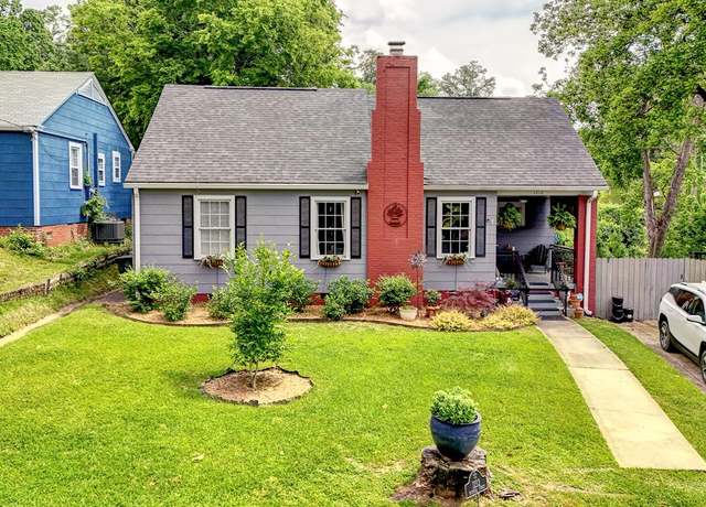 Property at 1212 National St, Vicksburg, MS 39180, 4 beds, 3 baths