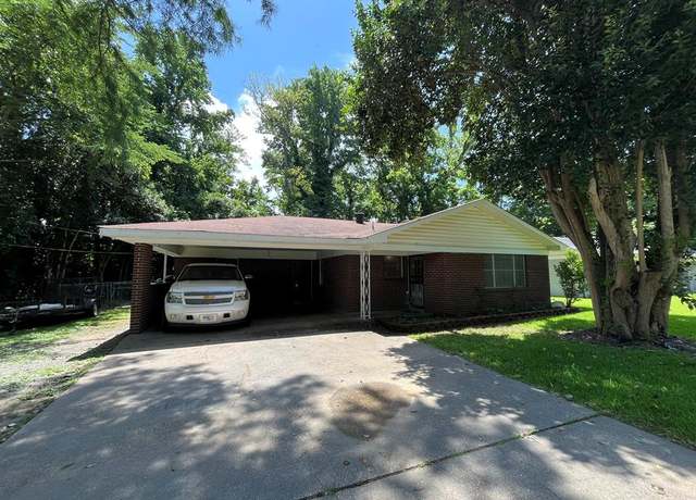 Property at 401 Cain Ridge Rd, Vicksburg, MS 39180, 3 beds, 2 baths