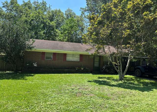 Property at 217 Enchanted Dr, Vicksburg, MS 39180, 3 beds, 1 bath