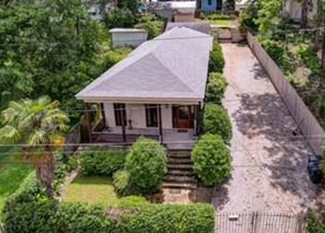 Property at 3109 Oak St, Vicksburg, MS 39180, 2 beds, 2 baths