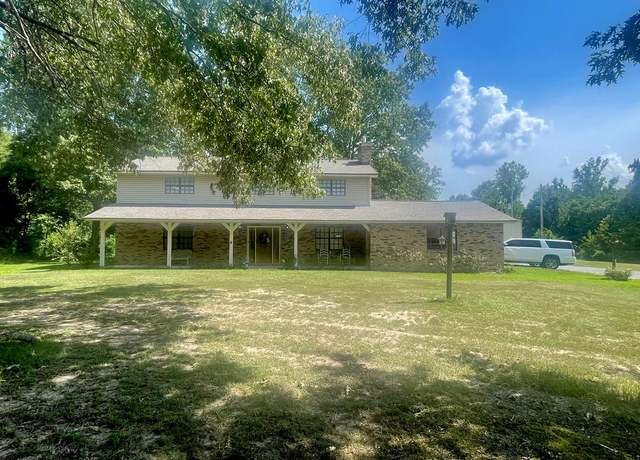 Property at 1245 Sweetgum Ln, Vicksburg, MS 39180, 4 beds, 2.5 baths