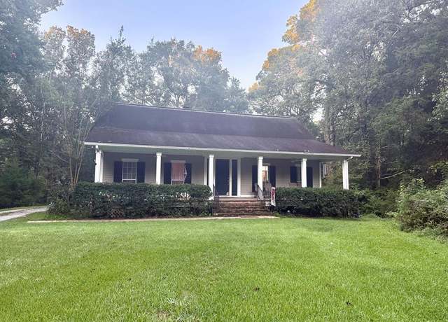 Property at 825 Mallet, Vicksburg, TN 38180, 4 beds, 2.5 baths