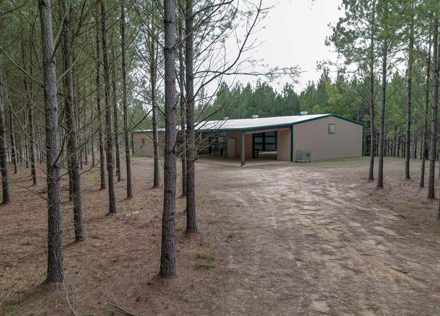 Property at 249 Loredo, Vicksburg, MS 39180, 0.5 baths