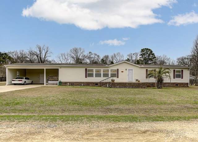 Property at 300 Grey Creek Dr, Vicksburg, MS 39183, 4 beds, 2 baths