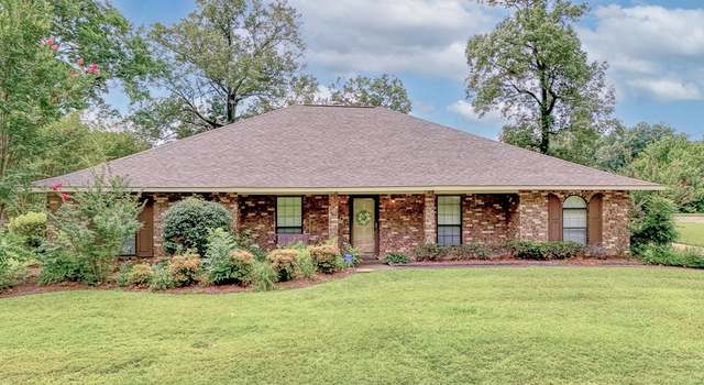 Photo of 402 Ridgewood St, Vicksburg, MS 39180