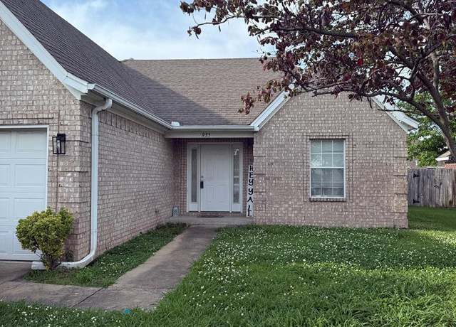 Property at 935 Lackey Rd, Marion, AR 72364, 3 beds, 2 baths