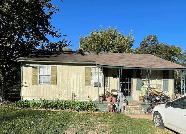 Property at 523 S 17th St, West Memphis, AR 72301, 3 beds, 1 bath