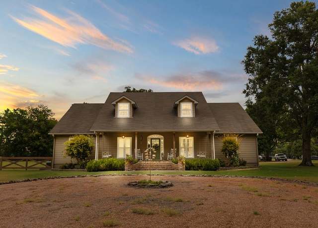 Property at 2754 Horseshoe Cir, Horseshoe Lake, AR 72348, 4 beds, 3.5 baths