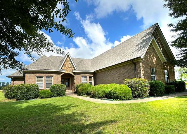 Property at 628 N Delta Dr, Marion, AR 72364, 4 beds, 4 baths