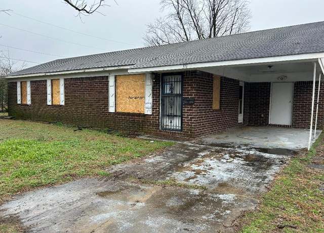 Property at 551 Childress Dr, Osceola, AR 72370, 3 beds, 1 bath