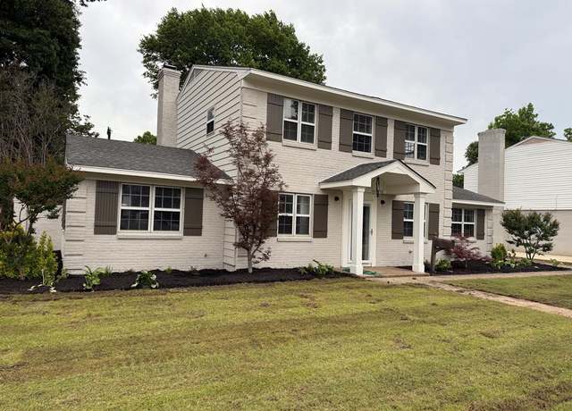 Property at 823 S Roselawn Dr, West Memphis, AR 72301, 4 beds, 3.5 baths
