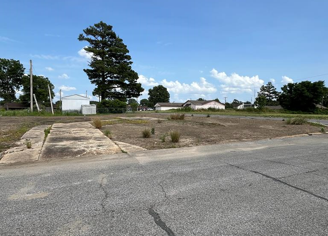 Property at 316 Magnolia St, West Memphis, AR 72301