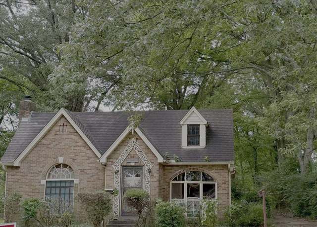 Property at 112 Ross Ave, West Memphis, AR 72301, 2 beds, 2 baths