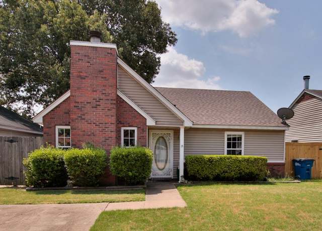 Property at 522 Lois Marie Cv, West Memphis, AR 72301, 3 beds, 2 baths