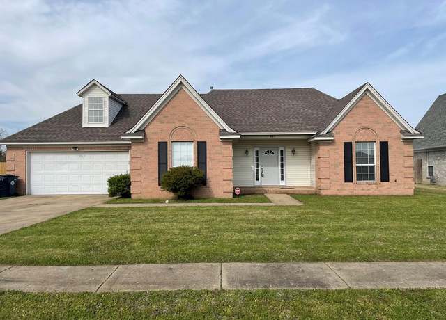 Property at 821 Belle Rive Dr, Marion, AR 72364, 3 beds, 2 baths