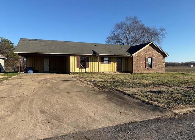 Property at 804 Cornell Ave, West Memphis, AR 72301, 3 beds, 2 baths