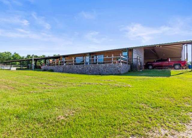Property at 17983 Acr 404, Palestine, TX 75803, 2 beds, 2 baths