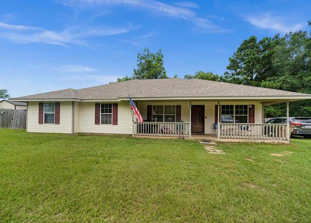 Property at 927 Cr 3406, Jacksonville, TX 75766, 4 beds, 2 baths