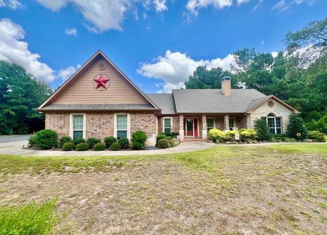Property at 6524 Valley View Dr, Athens, TX 75752, 3 beds, 2.5 baths