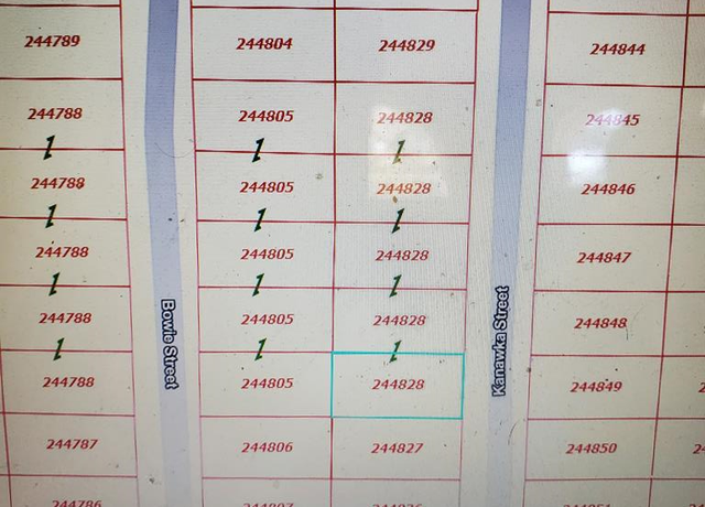 Property at 126 Kanawka, Mabank, TX 75156