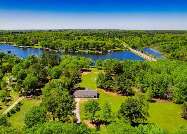 Property at 1630 Cr 4826, Athens, TX 75751, 3 beds, 3.5 baths