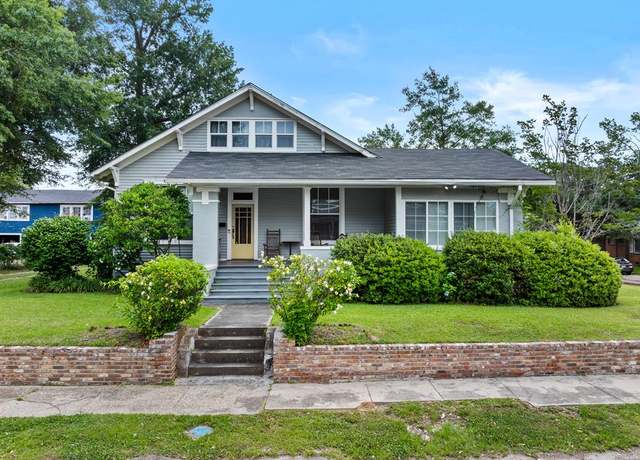 Property at 705 N 8th Ave, Laurel, MS 39440, 3 beds, 3.5 baths
