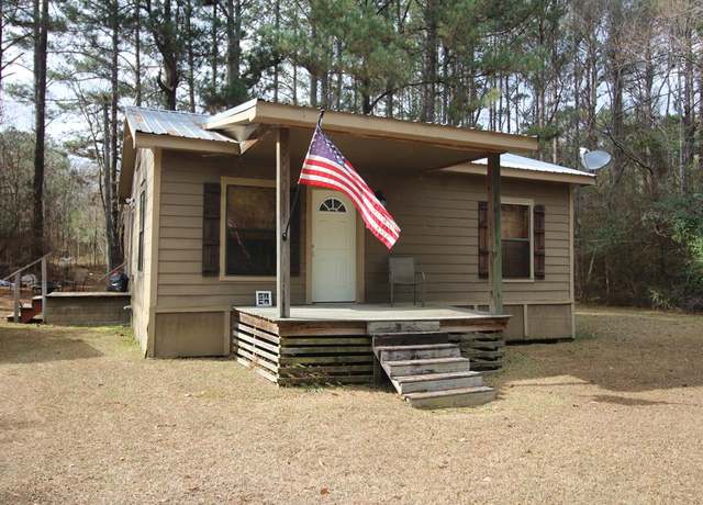 Property at 13 Iris Ln, Laurel, MS 39443, 2 beds, 1 bath