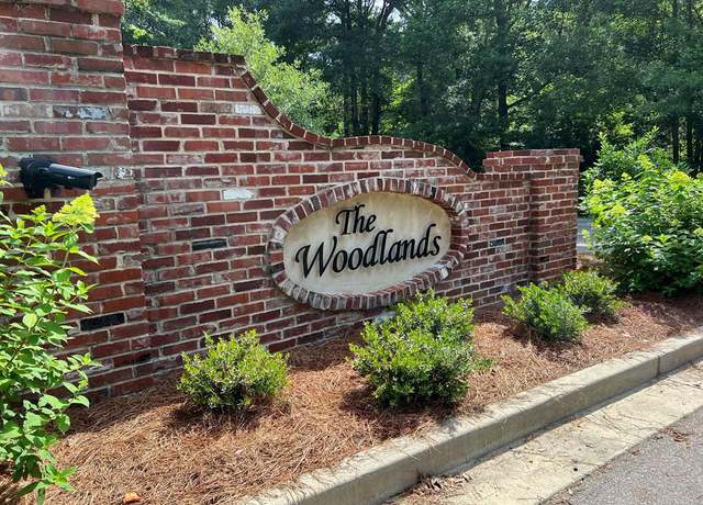 Property at 12 Timber Rdg, Laurel, MS 39443