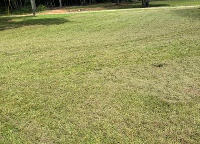 Property at 1131 Capitol St, Laurel, MS 39440