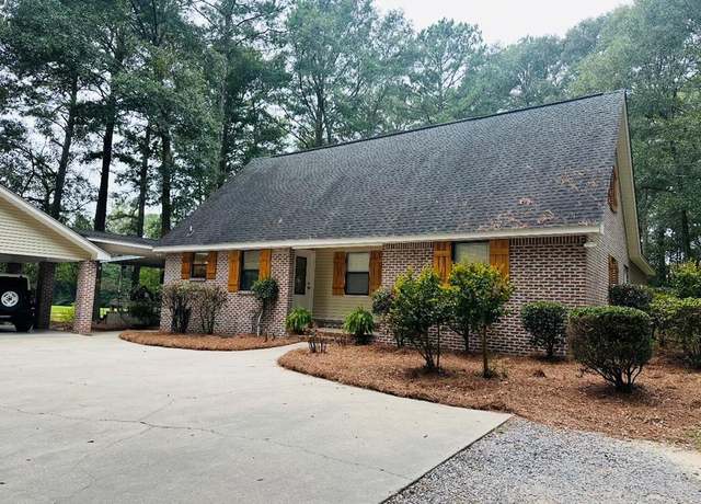Property at 87 Matthews Rd, Laurel, MS 39443, 4 beds, 2 baths