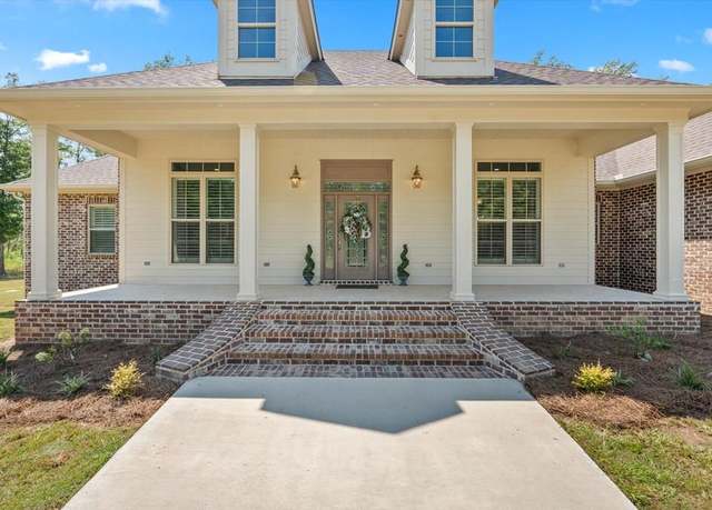 Property at 24 Trace Cv, Laurel, MS 39443, 4 beds, 3.5 baths