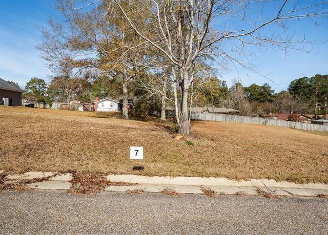 Property at Lot 7 Briar Creek Cir, Laurel, MS 39440